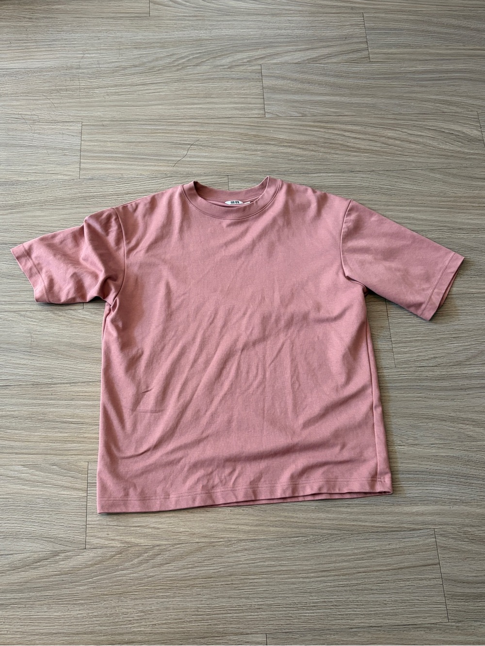 Uniqlo Men's Short-Sleeve Crewneck T-Shirt in Dusty Rose